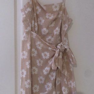 Princess Polly Cream Floral Tie Dress